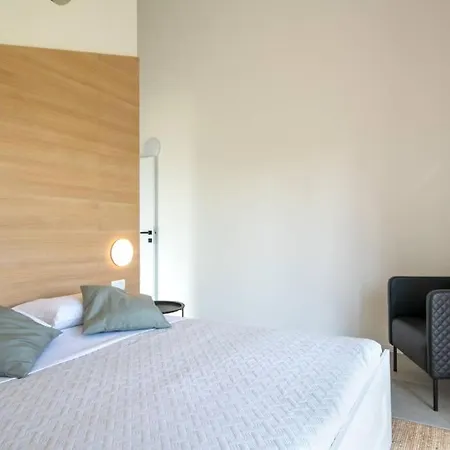 Mateo With Heated Pool Villa *