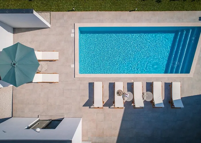 Mateo With Heated Pool Villa Fažana